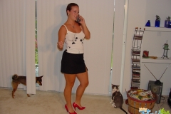 kinky amateur girl upskirt